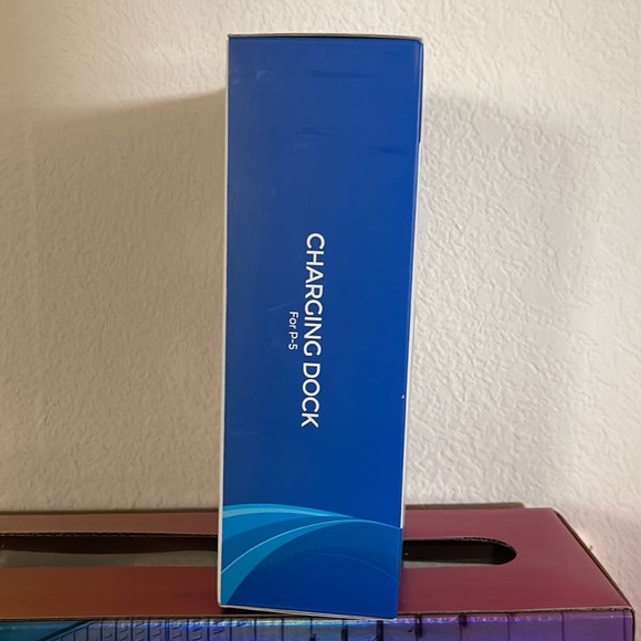 NexiGo Enhanced PS5 Controller Charger Playstation 5 Charging Station NEW IN BOX - Picture 5 of 11